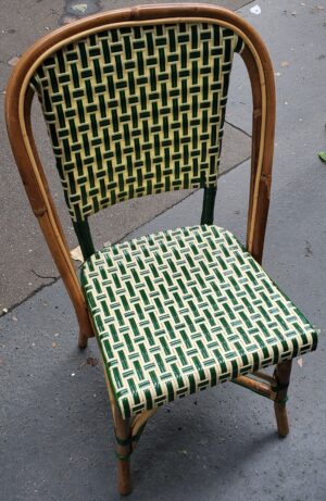 CHAISE ROTIN R531