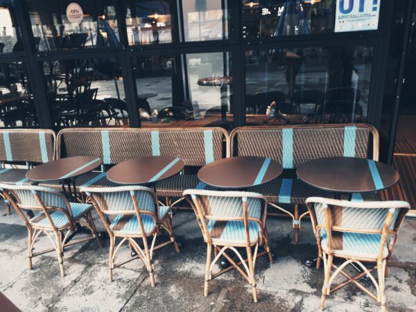 BANQUETTE ROTIN